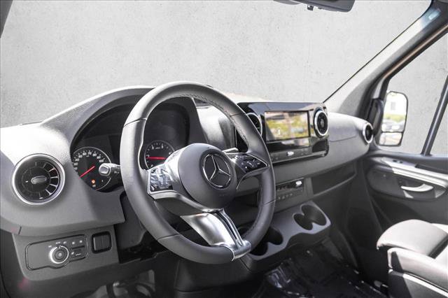 New 2026 Mercedes-Benz Sprinter 2500 image 10