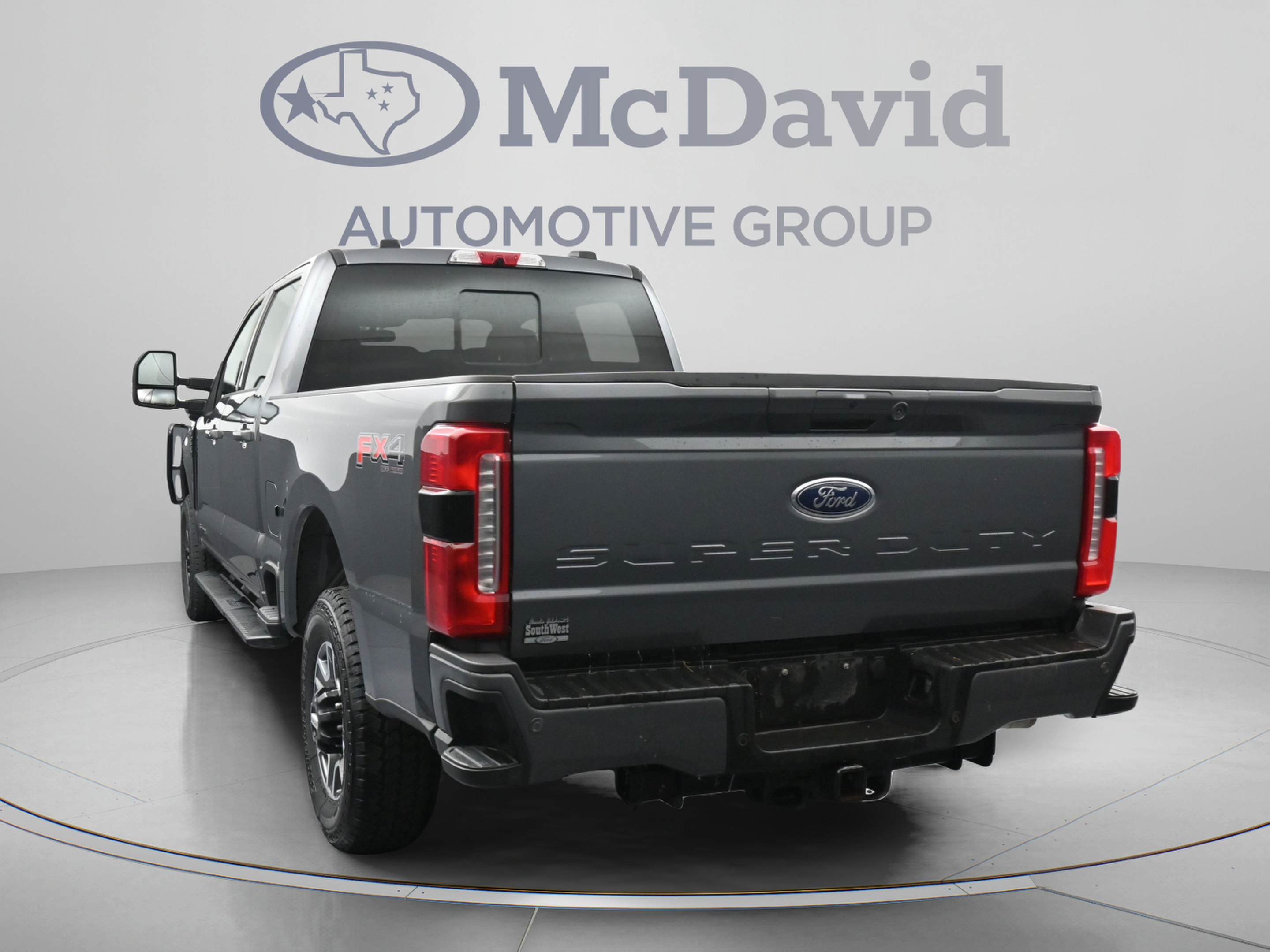 Used 2024 Ford F250 Lariat w/ Lariat Ultimate Package AWD/4WD image 7