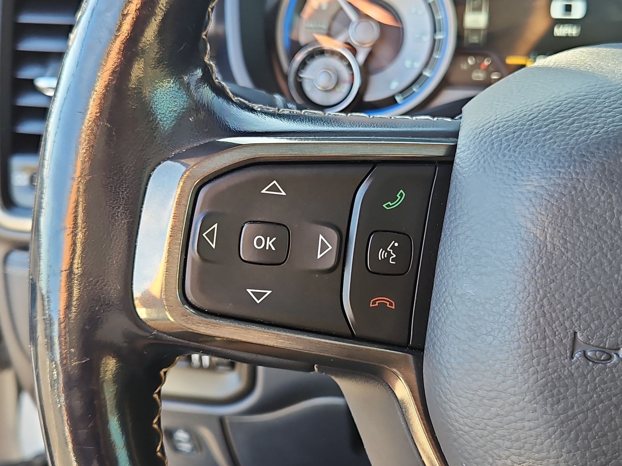 Used 2020 RAM 1500 Limited AWD/4WD image 17