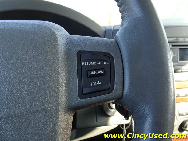 Used 2006 Jeep Grand Cherokee Limited AWD/4WD image 23