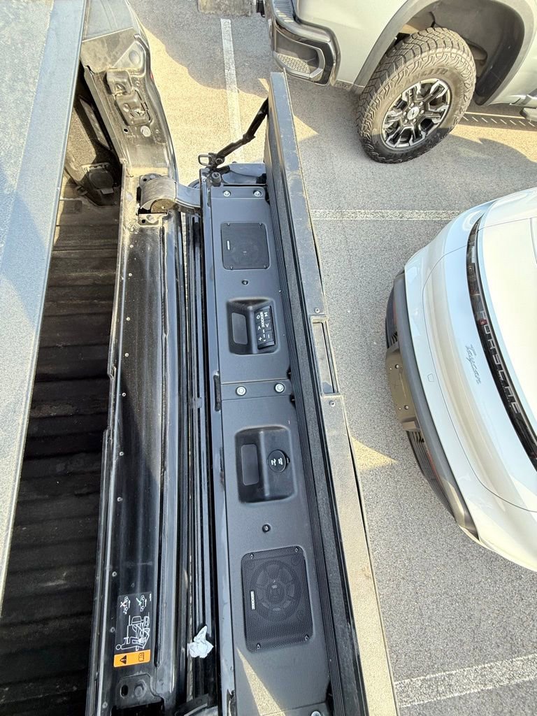 Used 2022 GMC Sierra 2500 Denali w/ Technology Package image 10