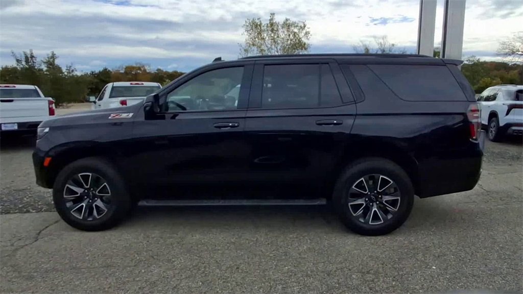 Certified 2024 Chevrolet Tahoe Z71 w/ Luxury Package image 5