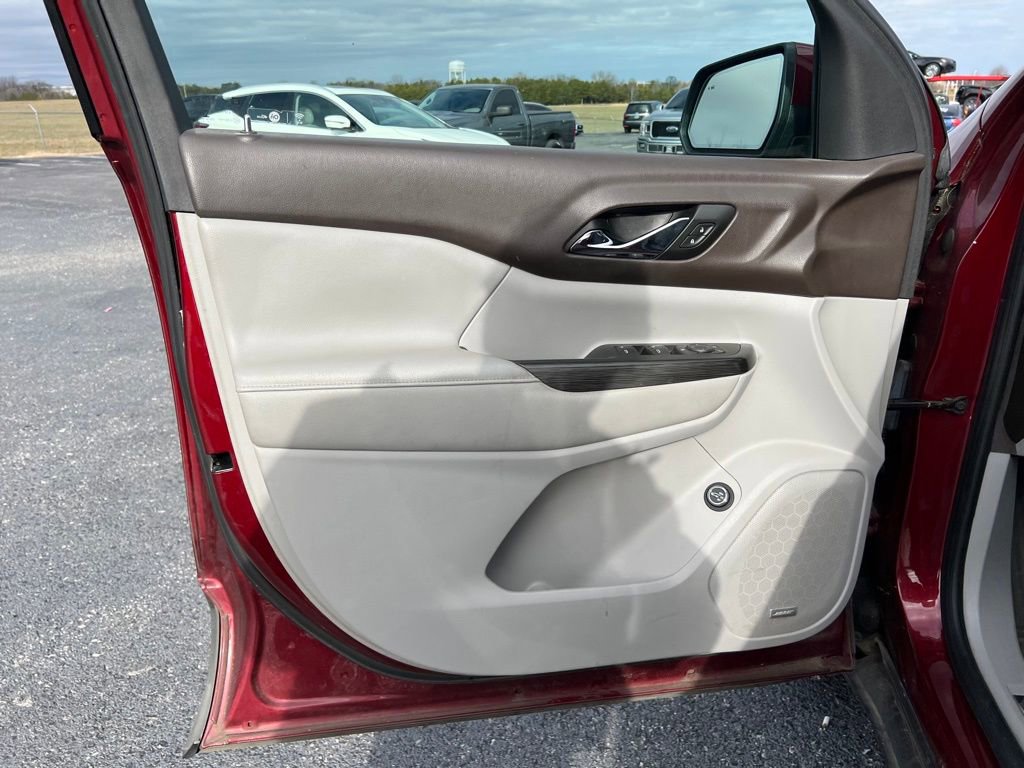 Used 2018 GMC Acadia SLT image 14