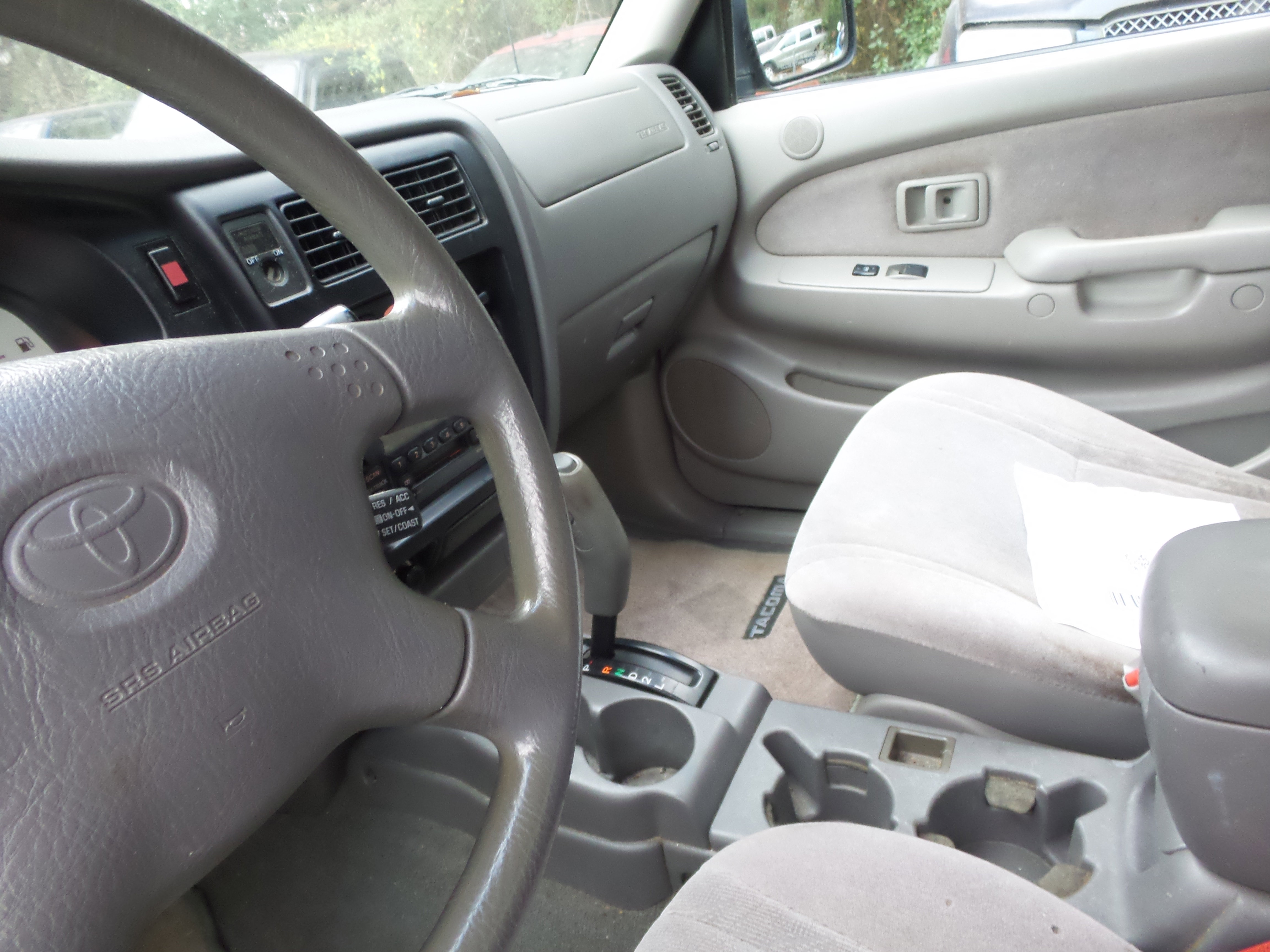 Used 2002 Toyota Tacoma PreRunner image 13
