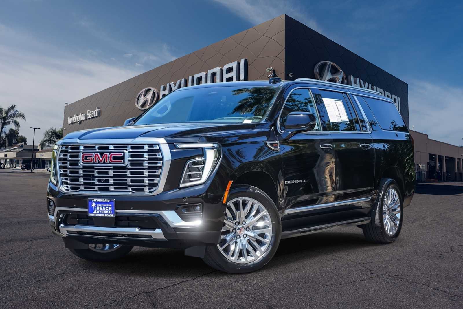 Used 2025 GMC Yukon XL Denali
