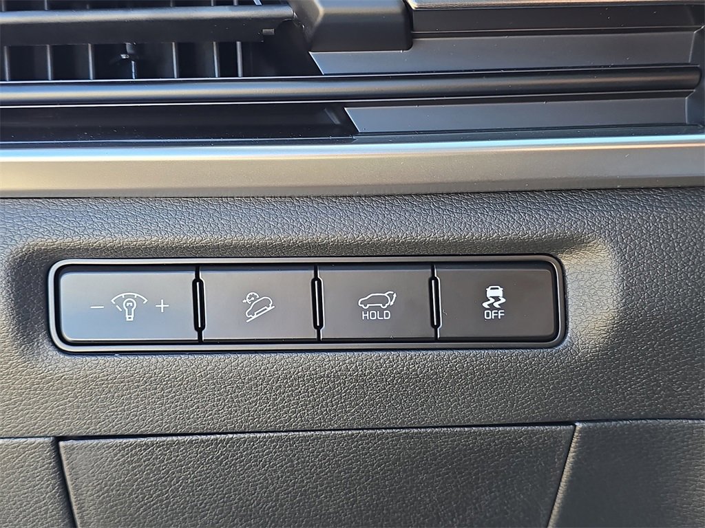 New 2025 Kia Telluride S image 33