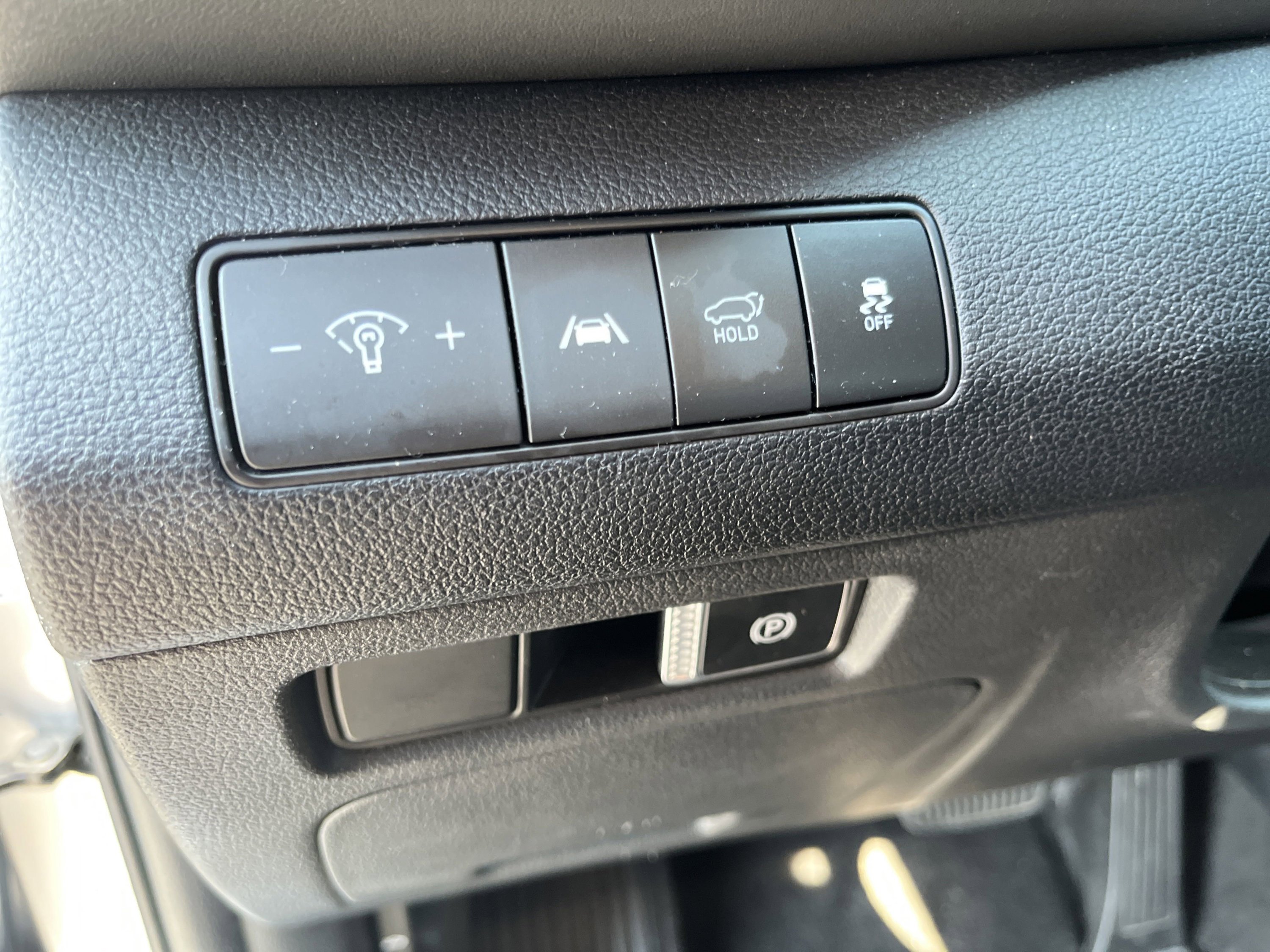 Used 2023 Hyundai Santa Fe SEL image 15