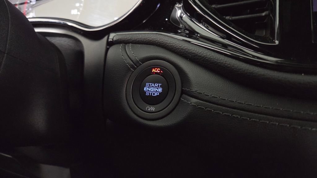 Used 2022 Dodge Durango GT image 23