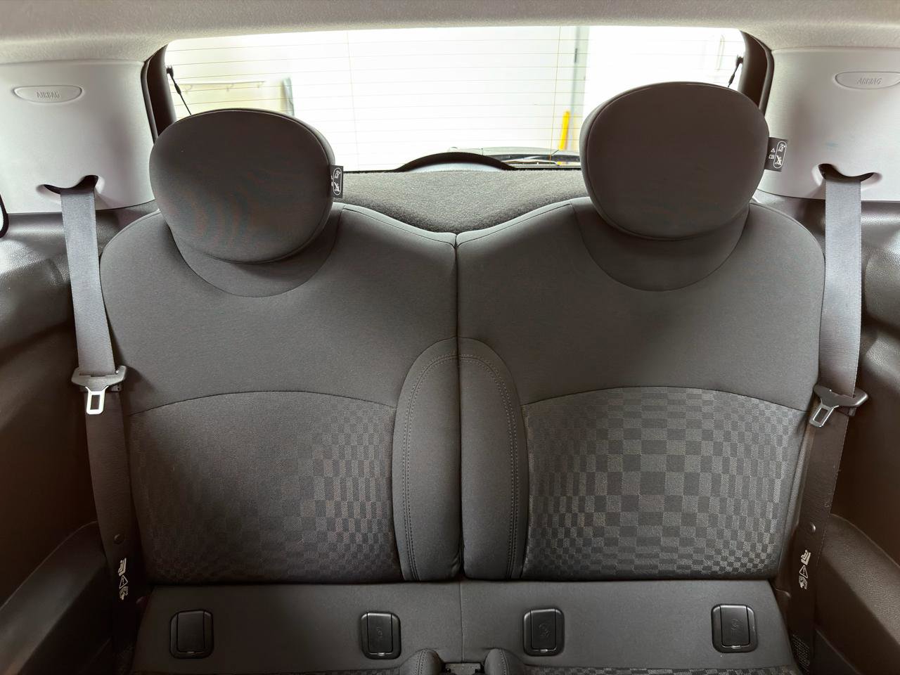 Used 2010 MINI Cooper S image 30