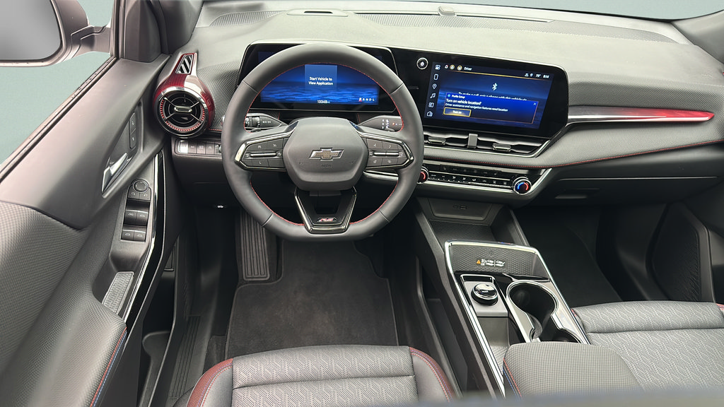 Used 2025 Chevrolet Equinox RS w/ Safety and Technology Package AWD/4WD image 10