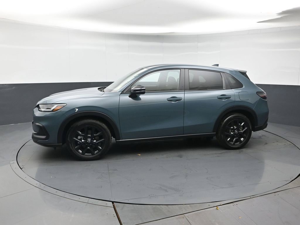 Certified 2025 Honda HR-V Sport image 2