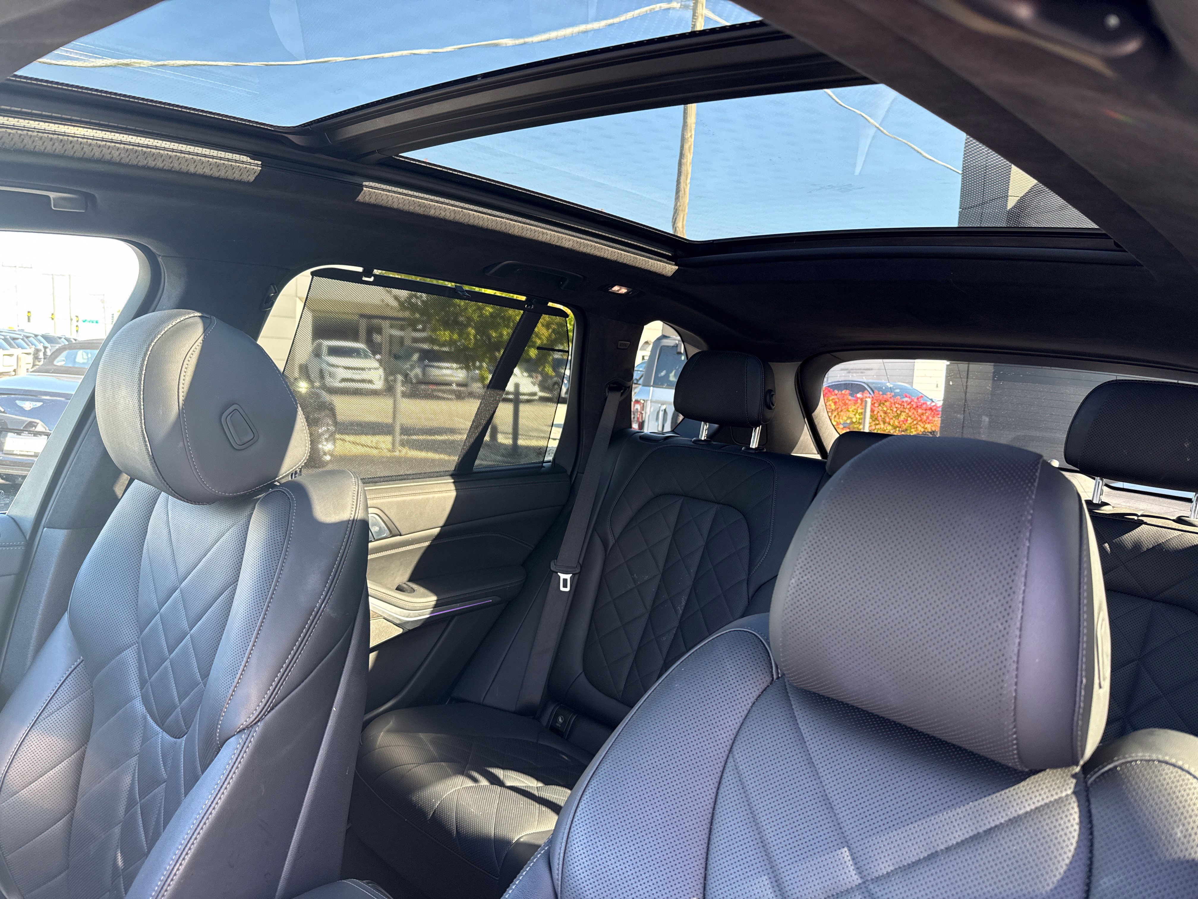 Used 2023 BMW X5 xDrive40i w/ Executive Package AWD/4WD image 12