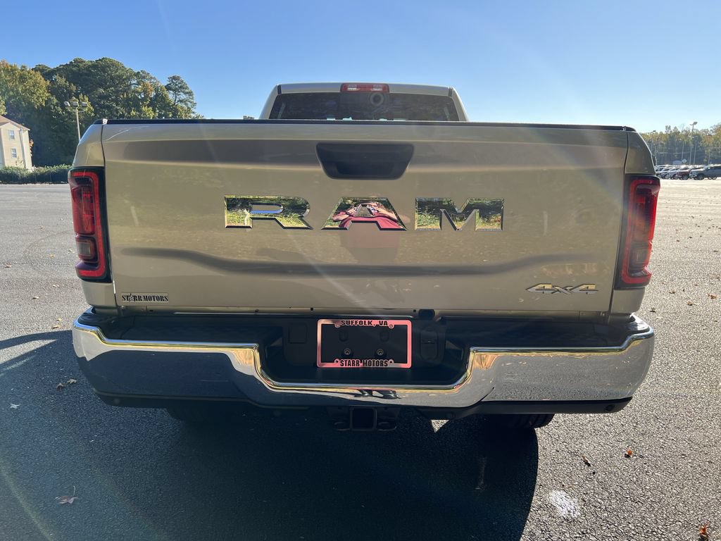 New 2026 RAM 2500 Tradesman AWD/4WD image 4