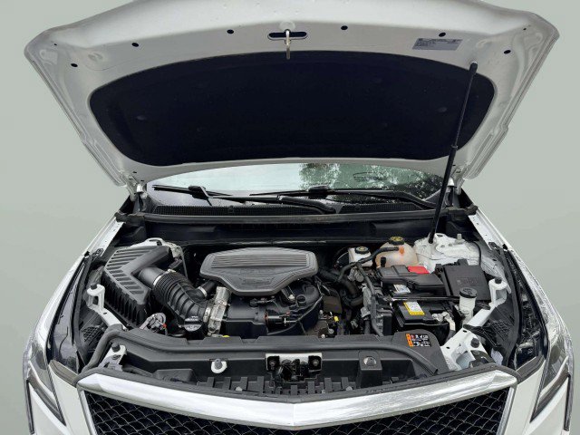 Used 2024 Cadillac XT5 Sportv w/ Technology Package AWD/4WD image 33