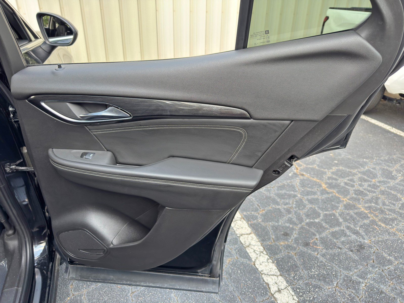 Used 2022 Buick Envision Preferred FWD image 44