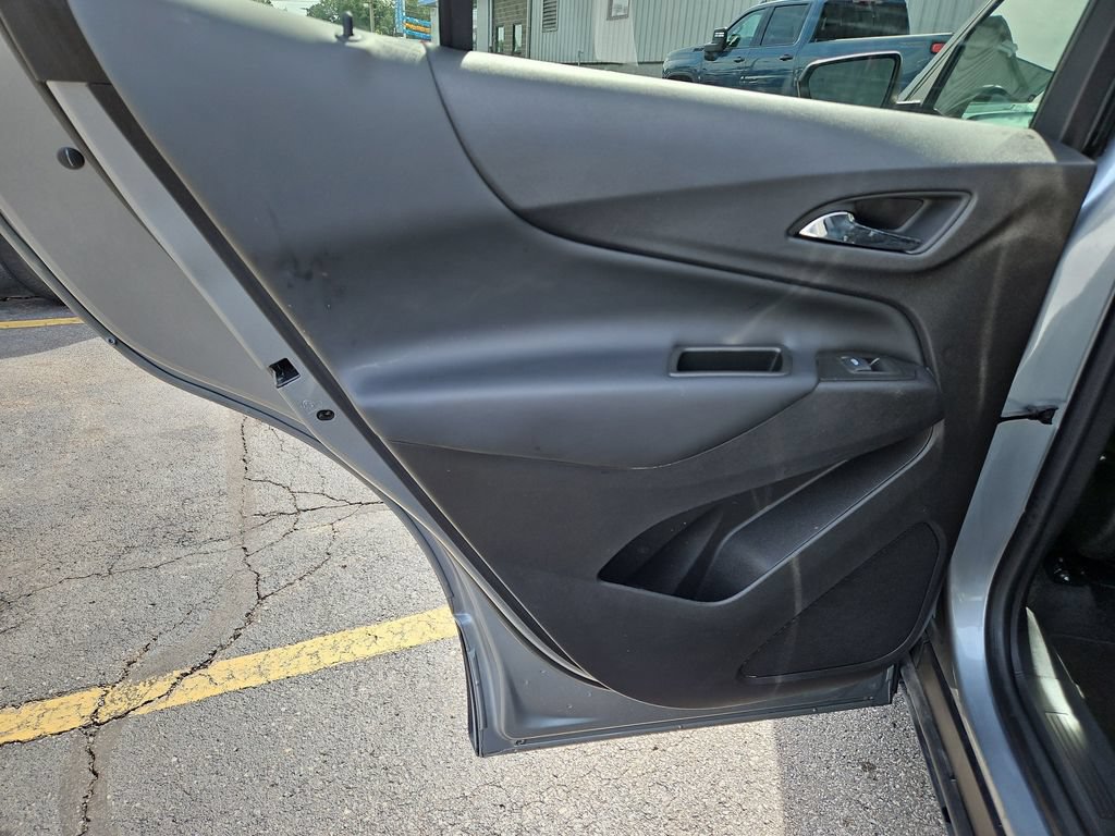 Used 2024 Chevrolet Equinox LT FWD image 19