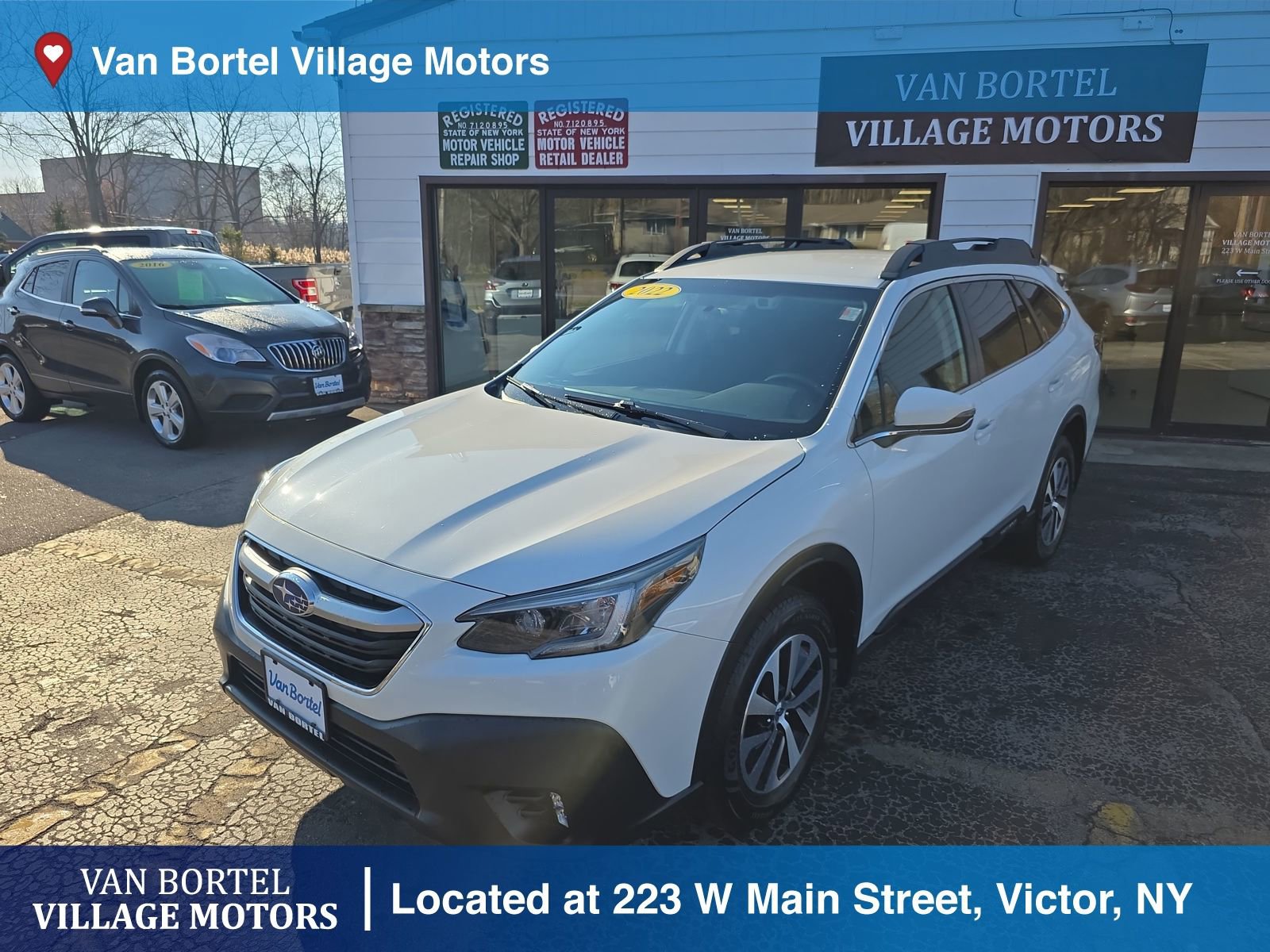 Used 2022 Subaru Outback Premium image 1