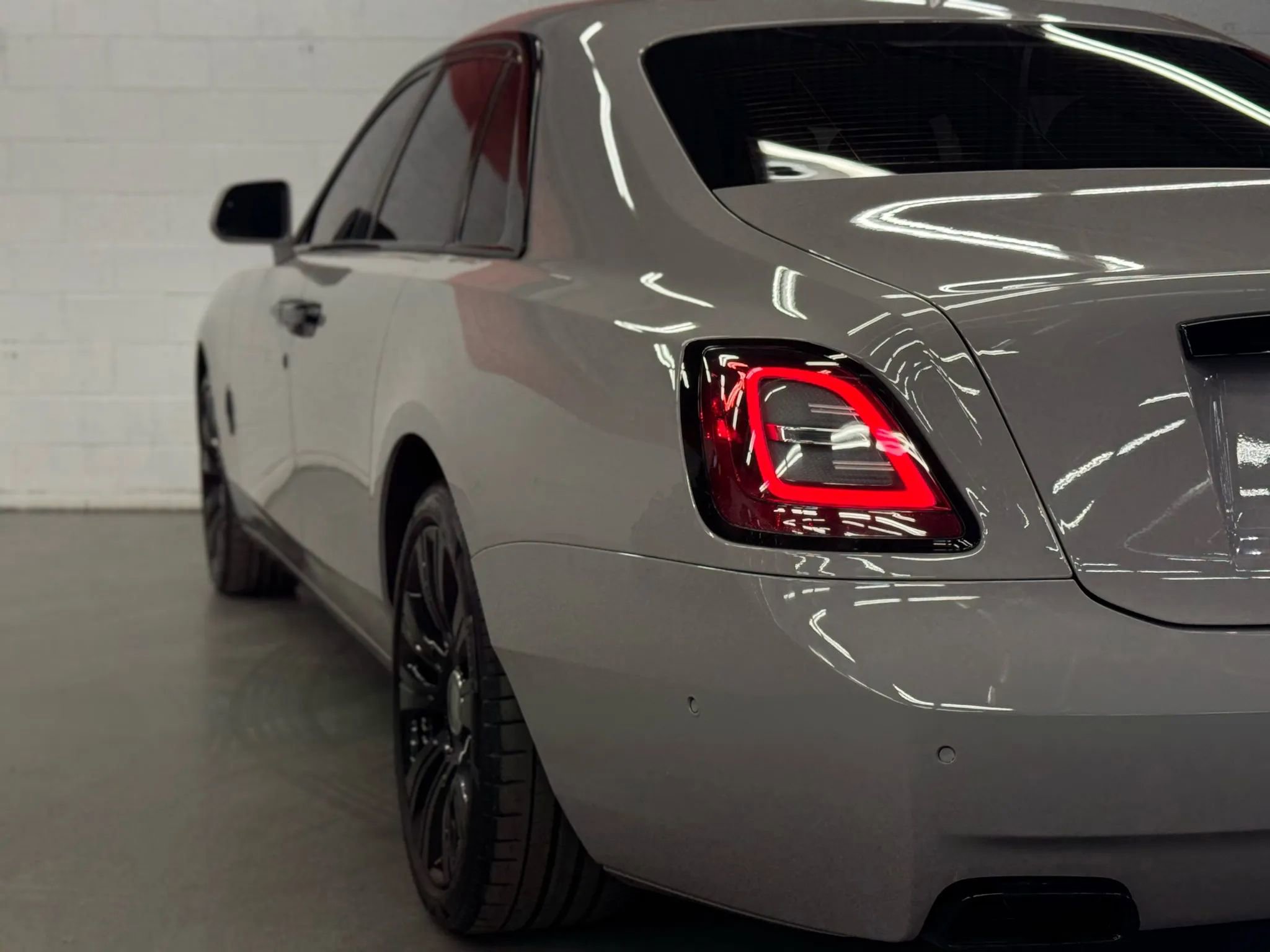 Used 2022 Rolls-Royce Ghost image 15