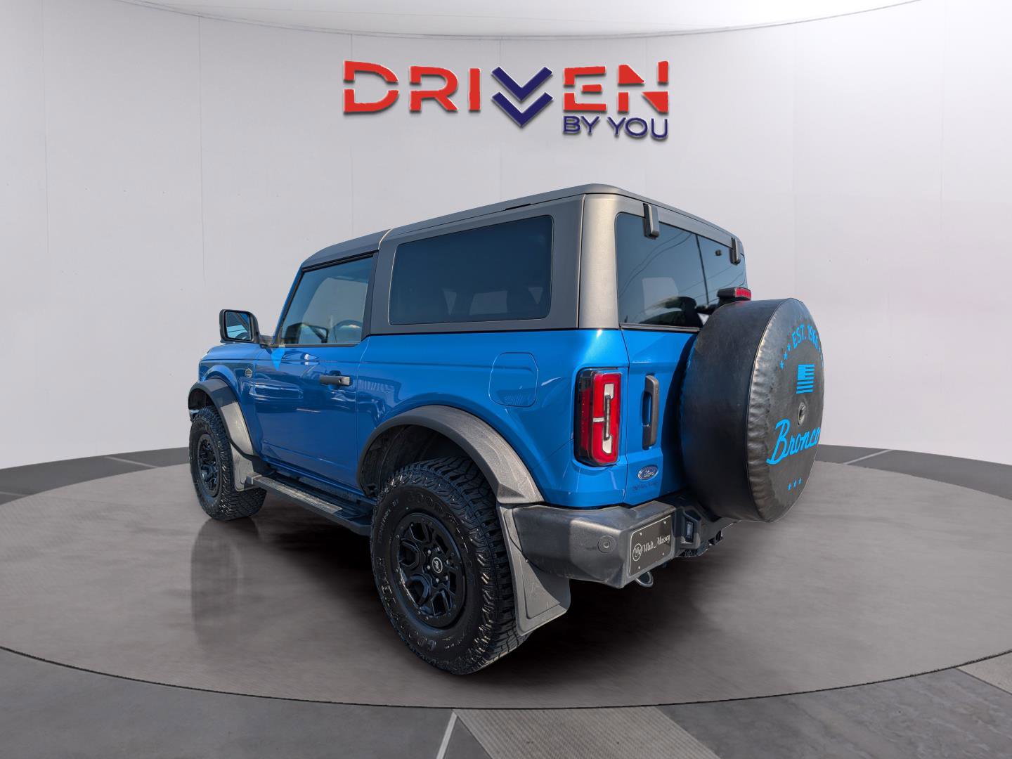 Used 2024 Ford Bronco Wildtrak image 3