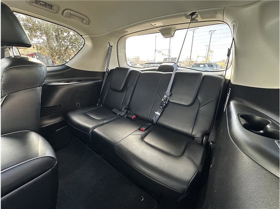 Used 2024 INFINITI QX80 Luxe image 27