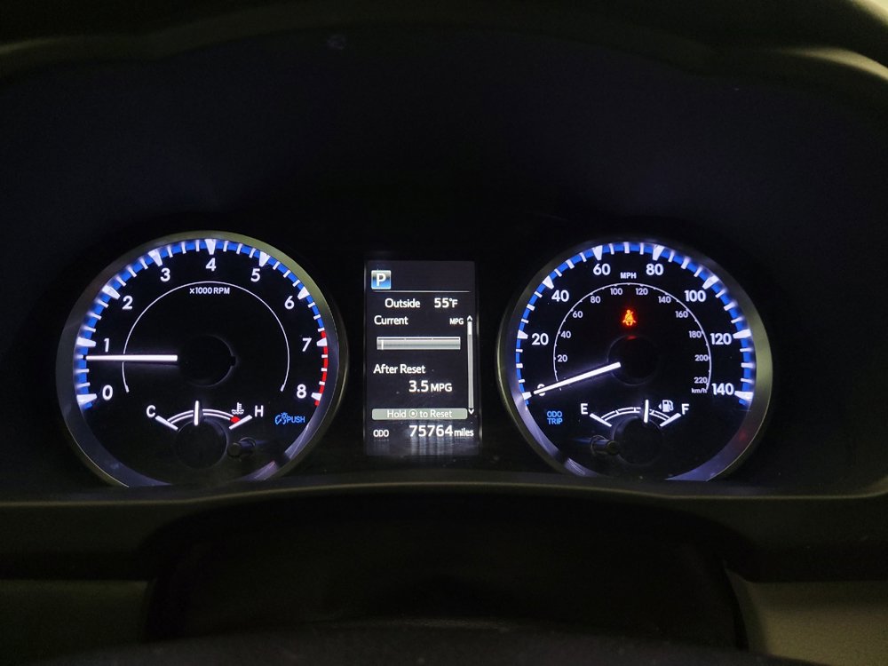 Used 2019 Toyota Highlander LE image 23