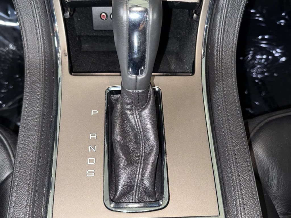 Used 2014 Lincoln MKX AWD w/ Equipment Group 102A image 23