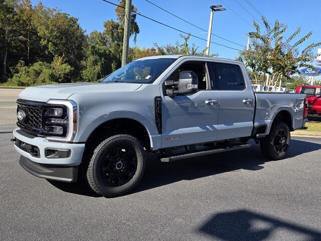 New 2027 Ford F350 Lariat w/ Black Appearance Package AWD/4WD image 3