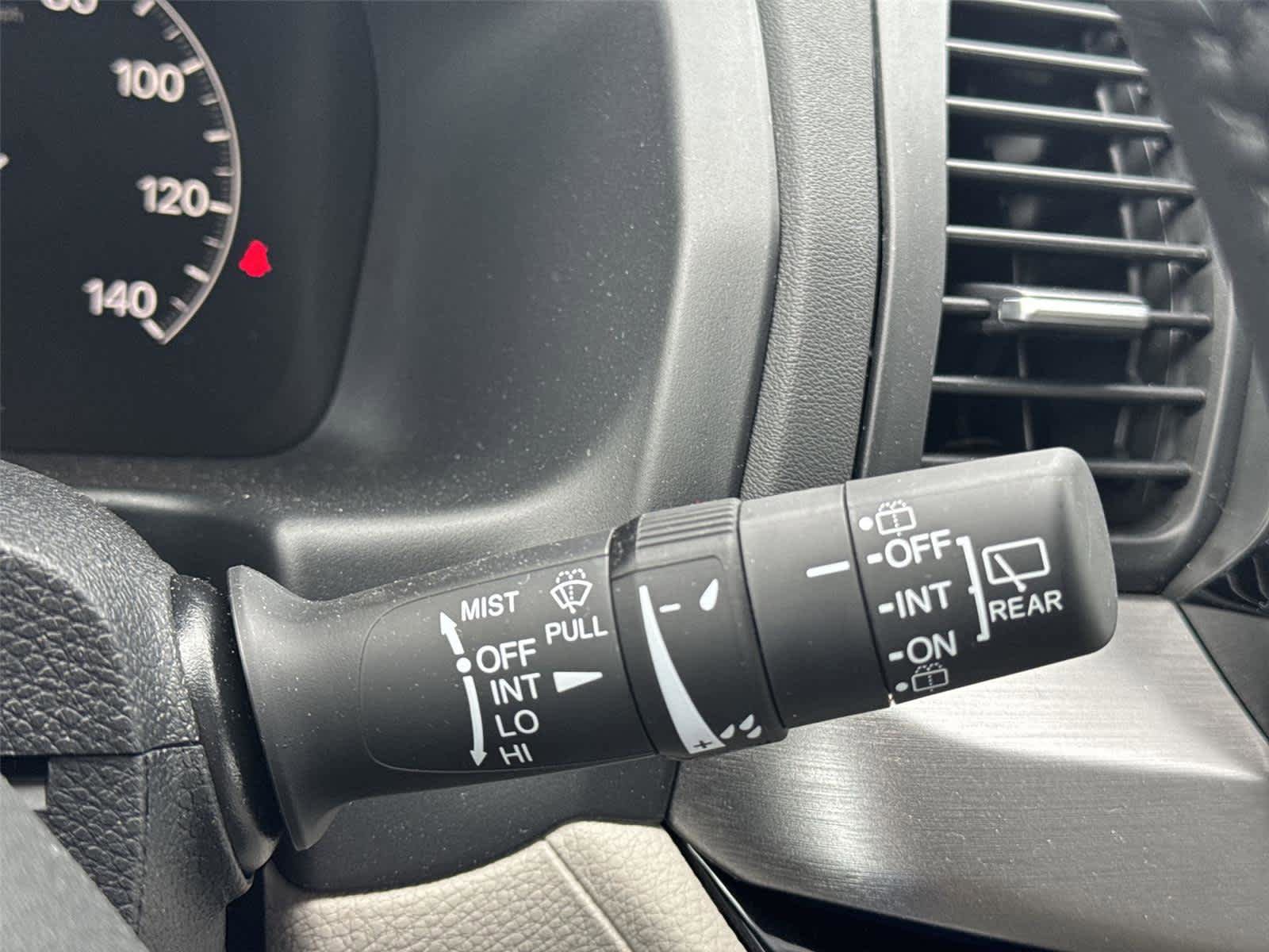 Used 2026 Honda Odyssey Touring image 23