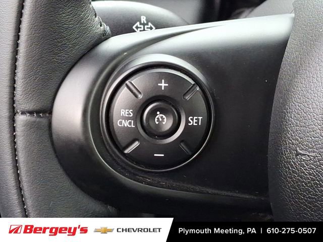 Used 2016 MINI Cooper 2-Door Hardtop image 23