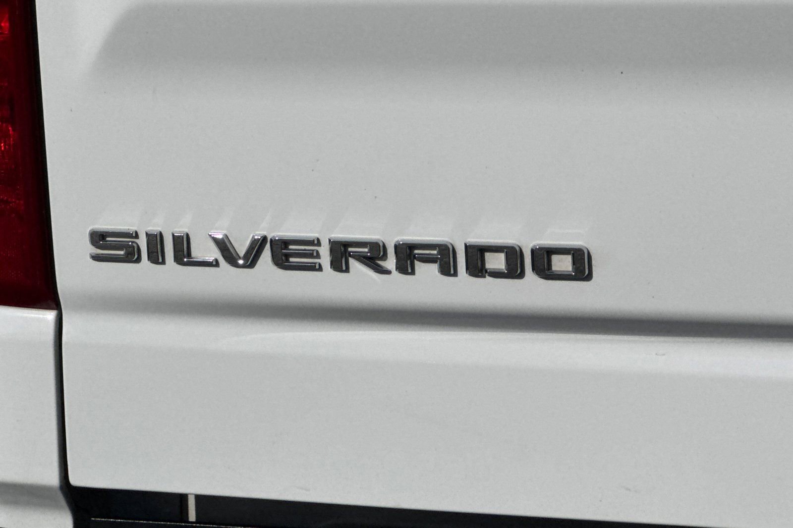 Used 2022 Chevrolet Silverado 1500 LT image 46