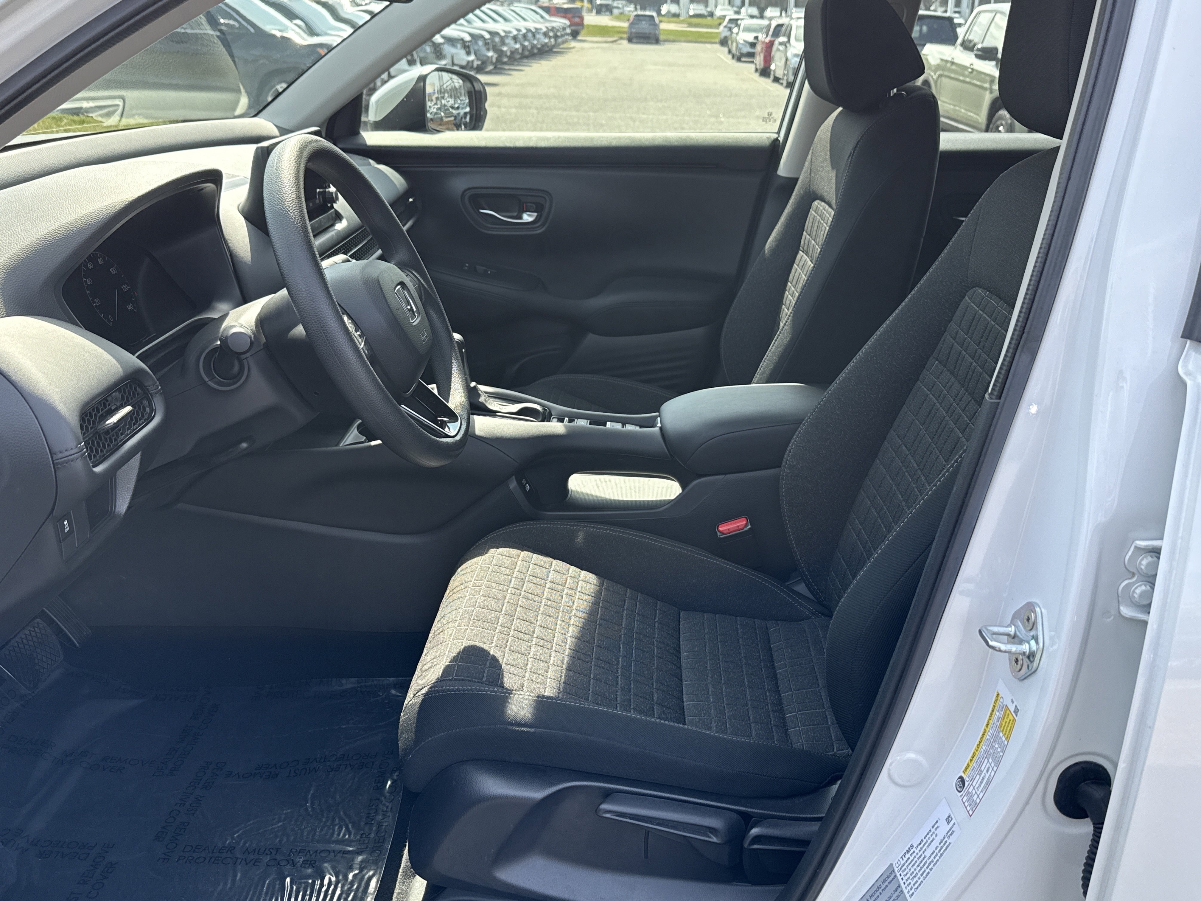 Certified 2023 Honda HR-V LX image 16