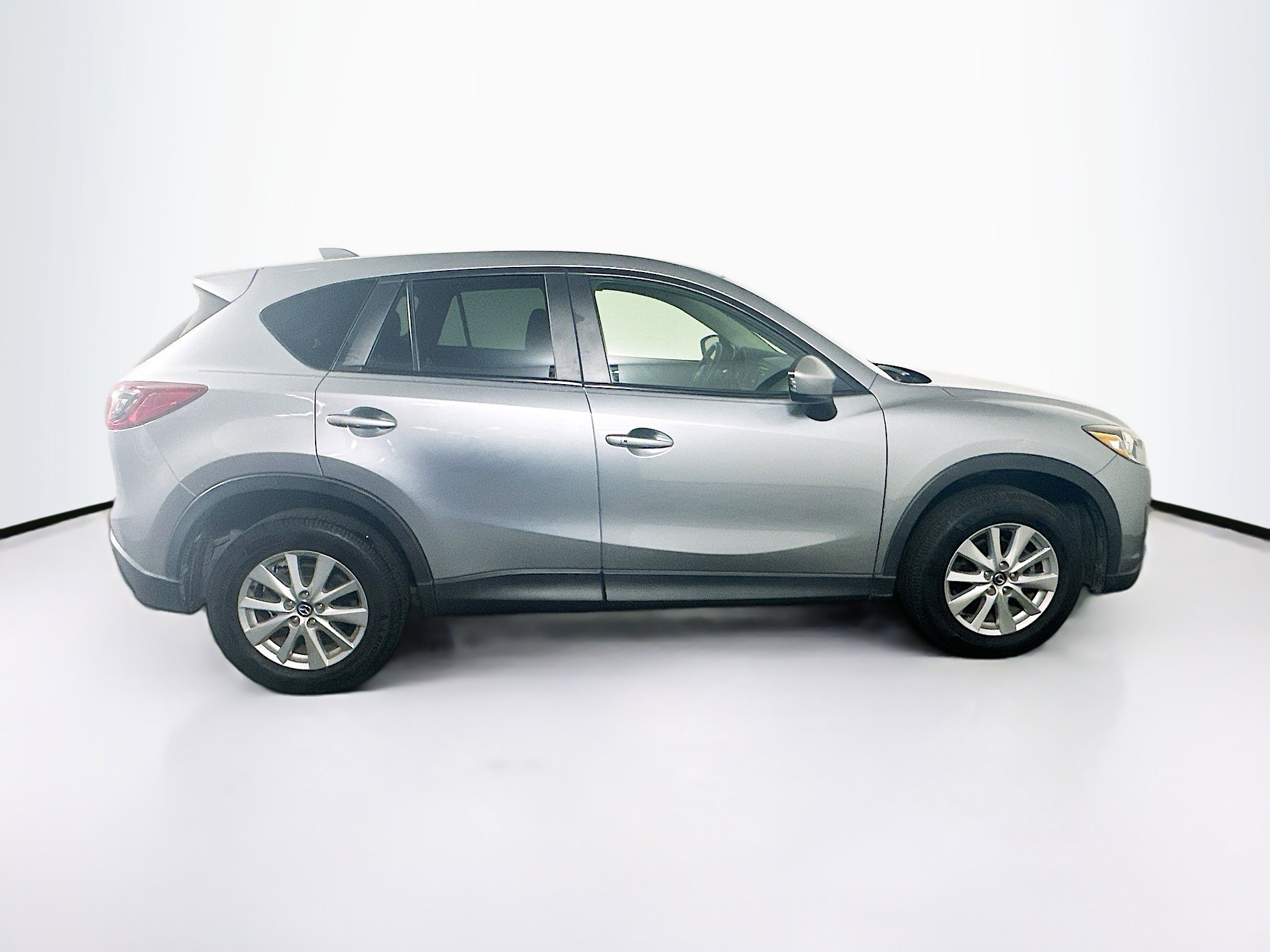 Used 2015 MAZDA CX-5 Touring w/ Bose/Moonroof Package FWD image 10