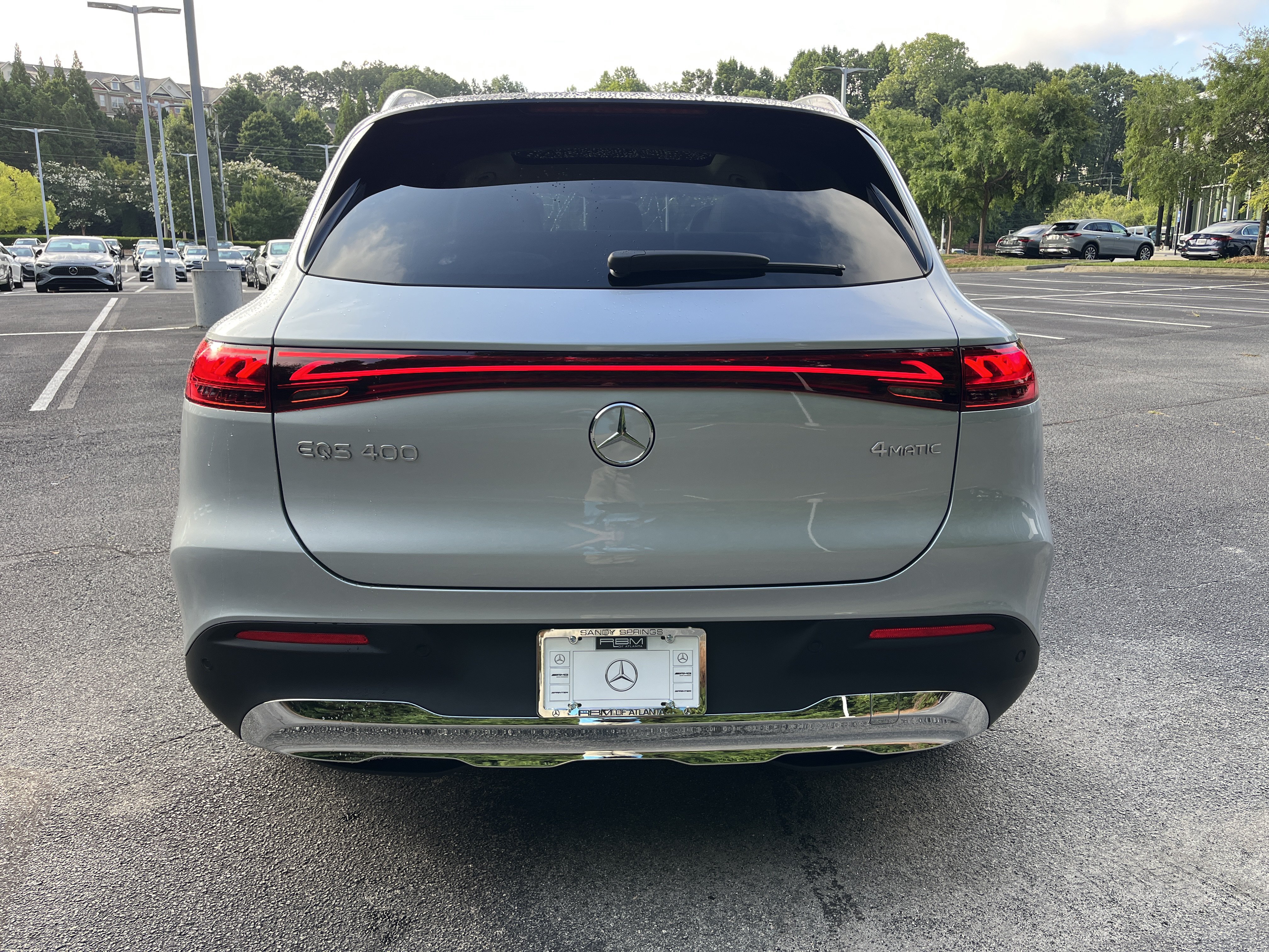 New 2027 Mercedes-Benz EQS 400 4MATIC SUV image 8