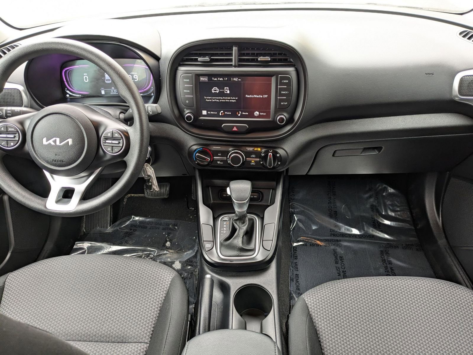 Used 2025 Kia Soul LX w/ LX Technology Package image 21