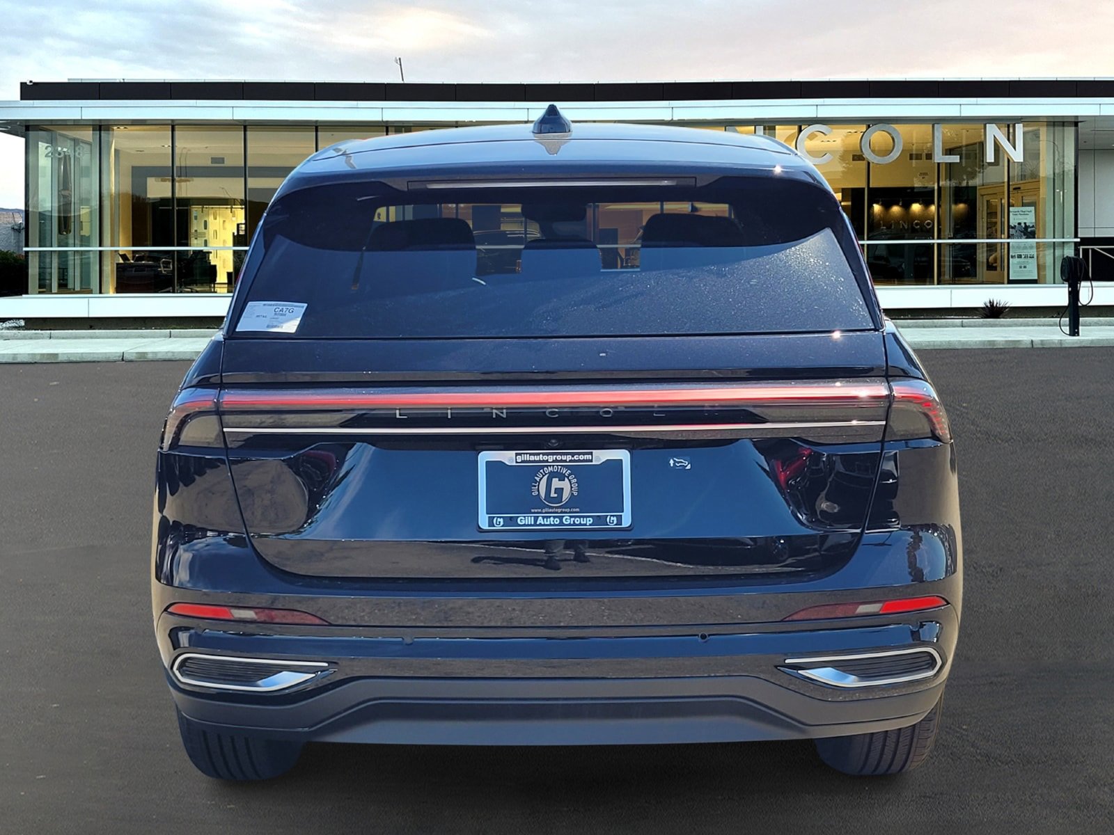 New 2025 Lincoln Nautilus Premier image 5