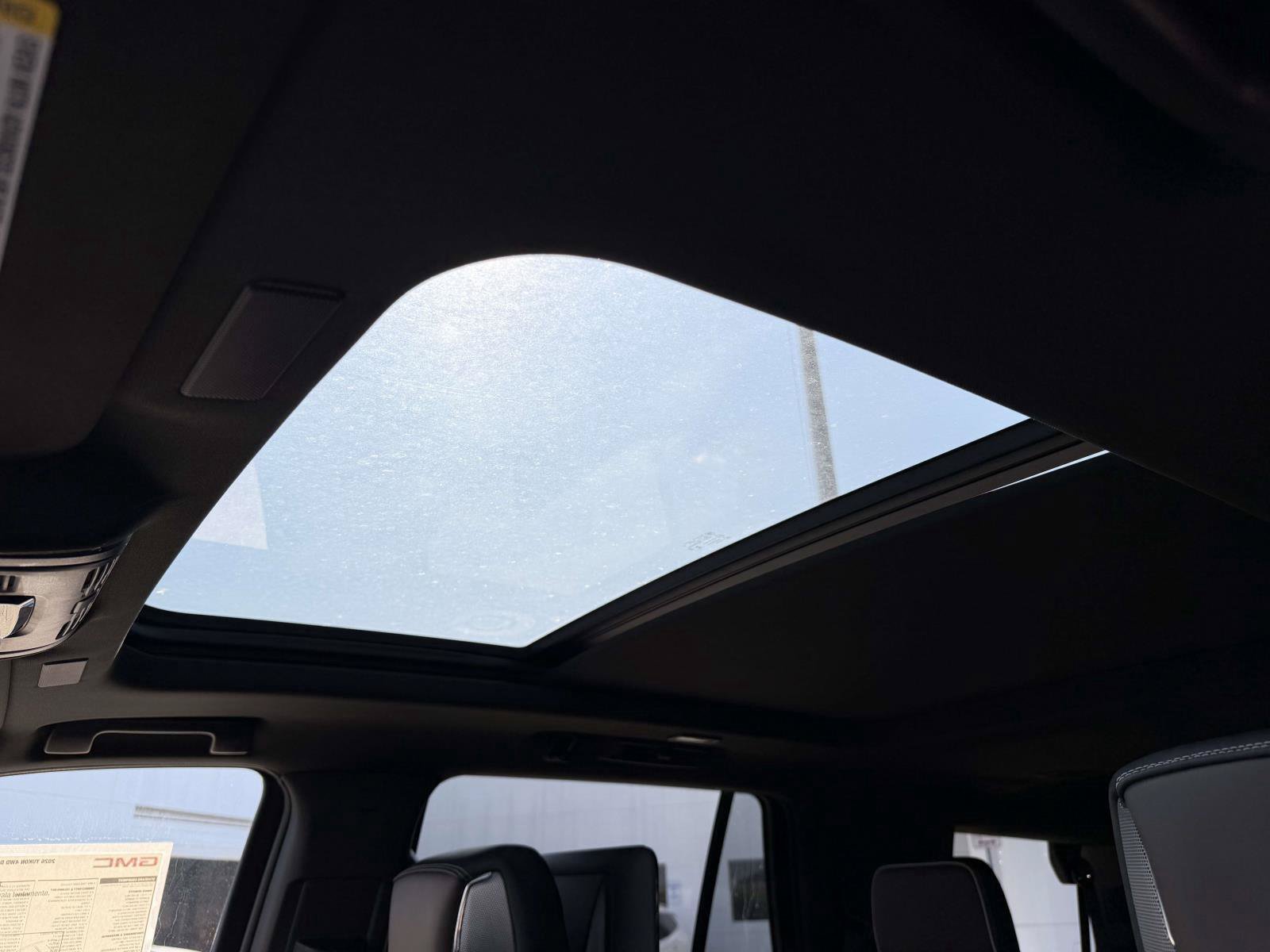 New 2026 GMC Yukon Denali Ultimate AWD/4WD image 10
