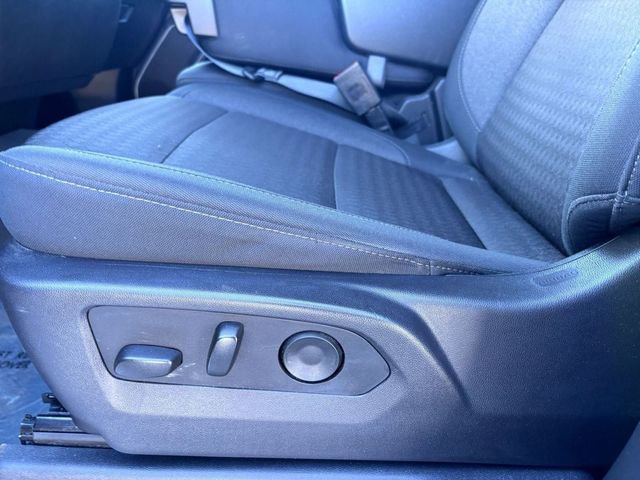 Used 2025 Chevrolet Silverado 1500 LT image 11