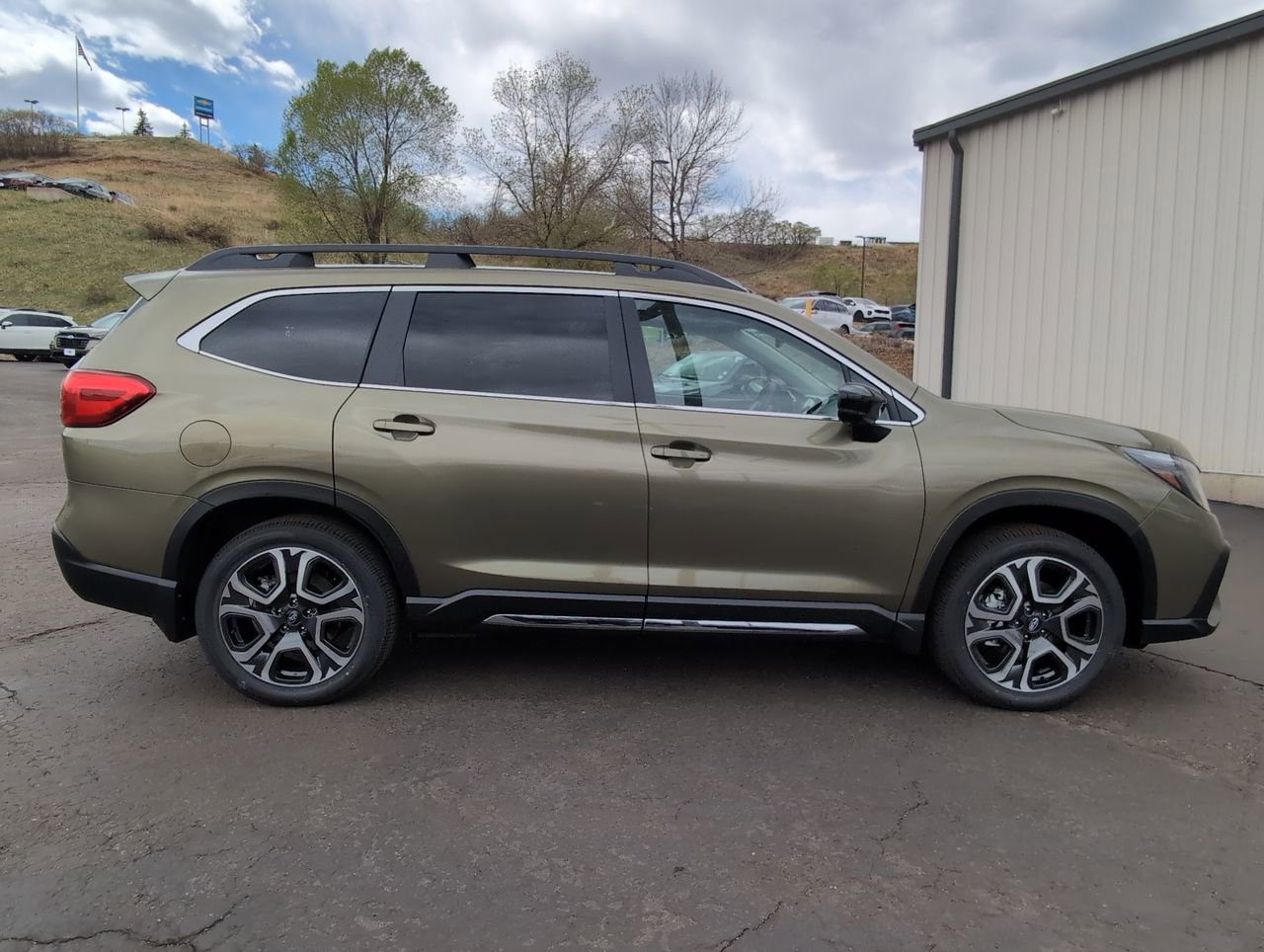 New 2026 Subaru Ascent Limited image 8