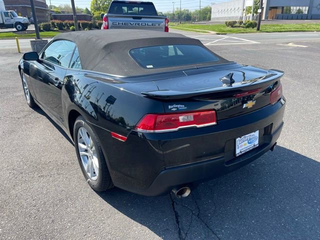 Used 2015 Chevrolet Camaro LT RWD image 5