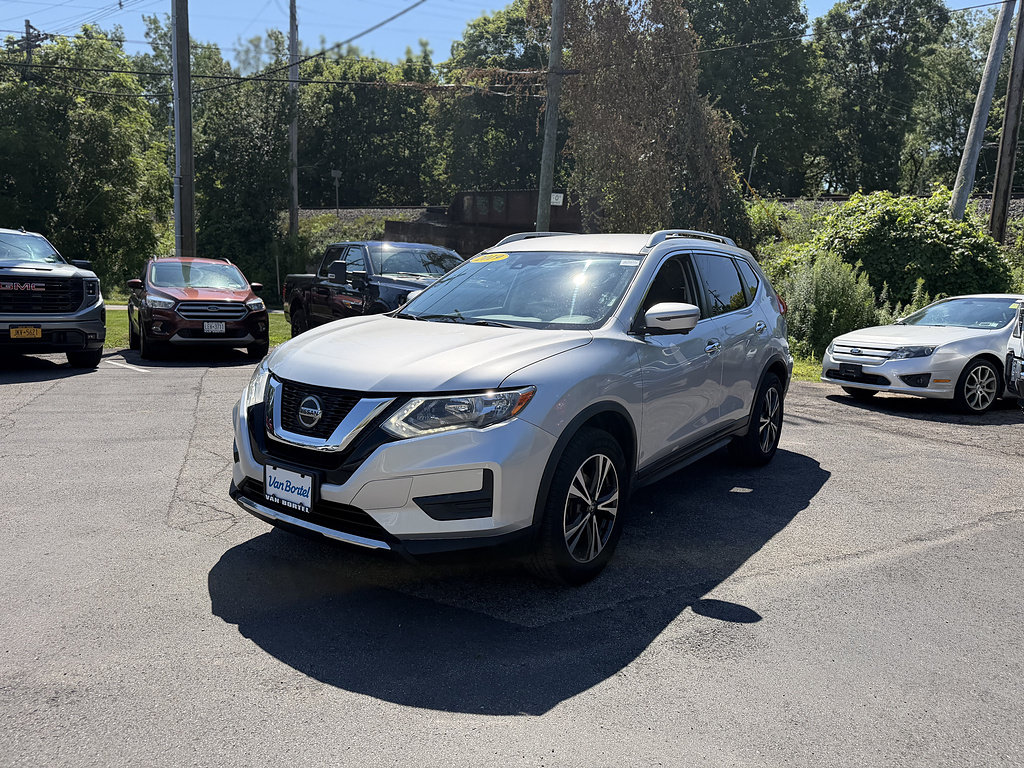 Used 2019 Nissan Rogue SV w/ Premium Package AWD/4WD image 9