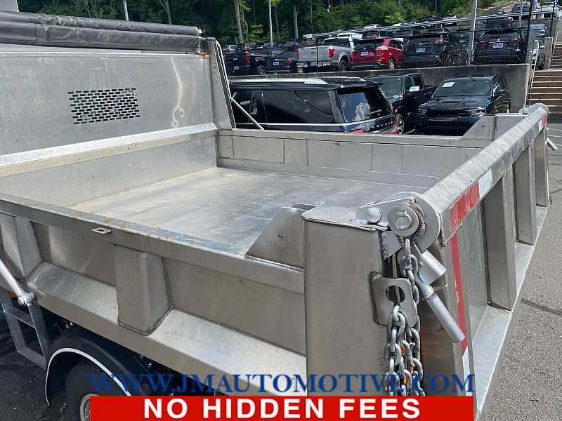Used 2011 Ford F550 4x4 Regular Cab Super Duty w/ Payload Upgrade Pkg image 4