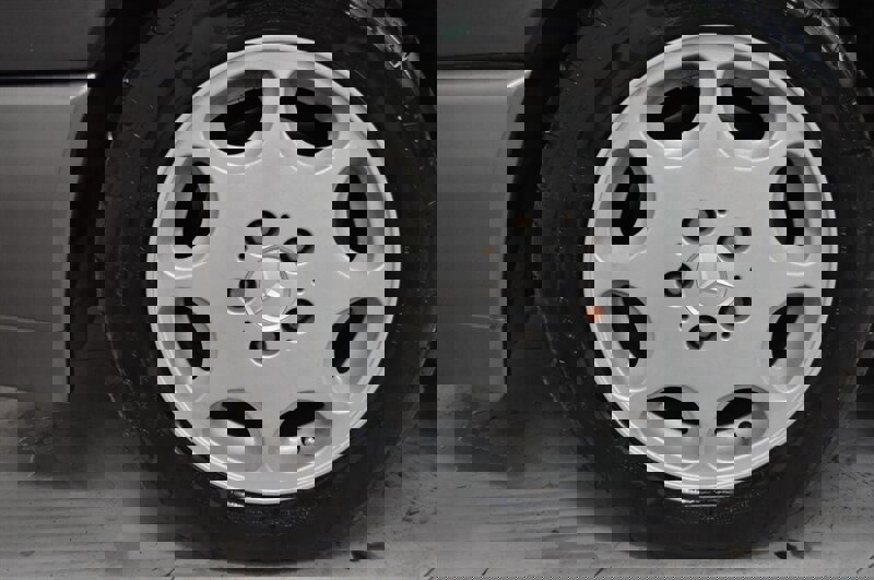 Used 1991 Mercedes-Benz 500 SL image 17