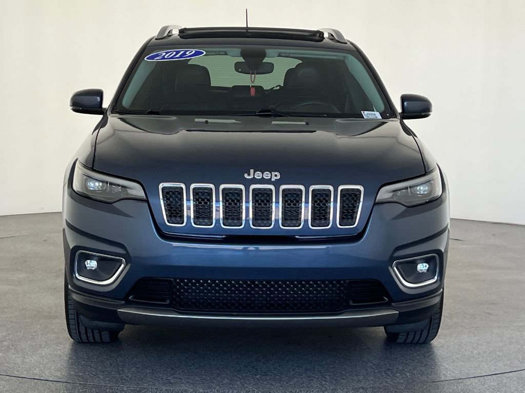 Used 2019 Jeep Cherokee Limited FWD image 10