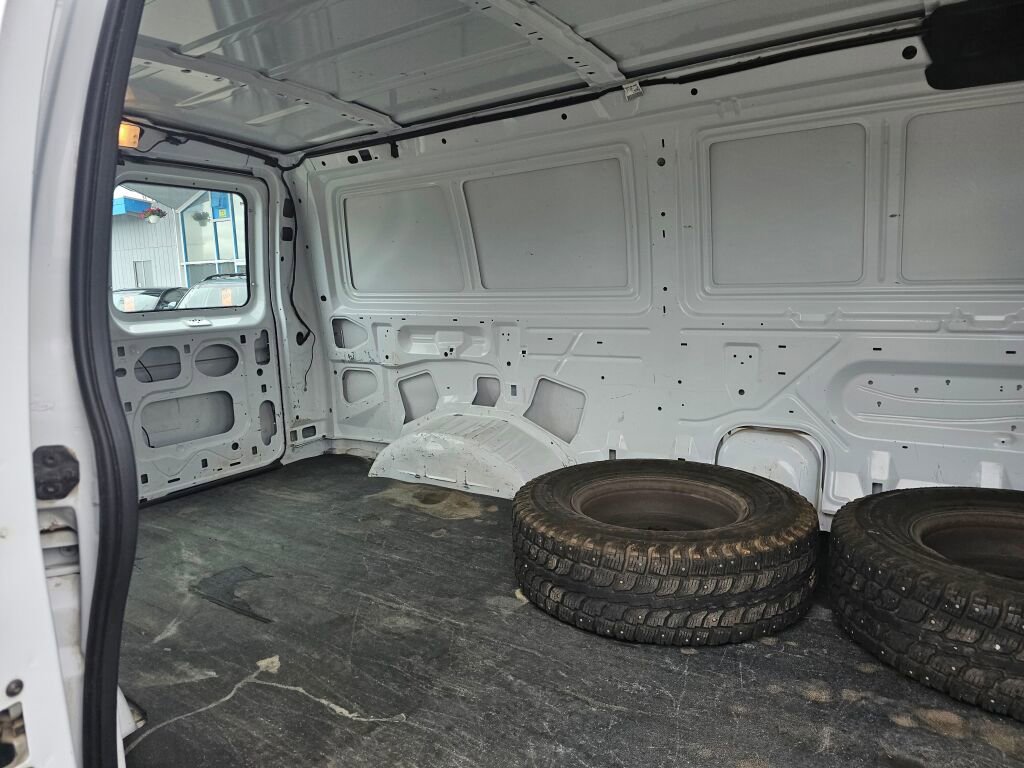 Used 2008 Ford E-150 and Econoline 150 RWD image 15