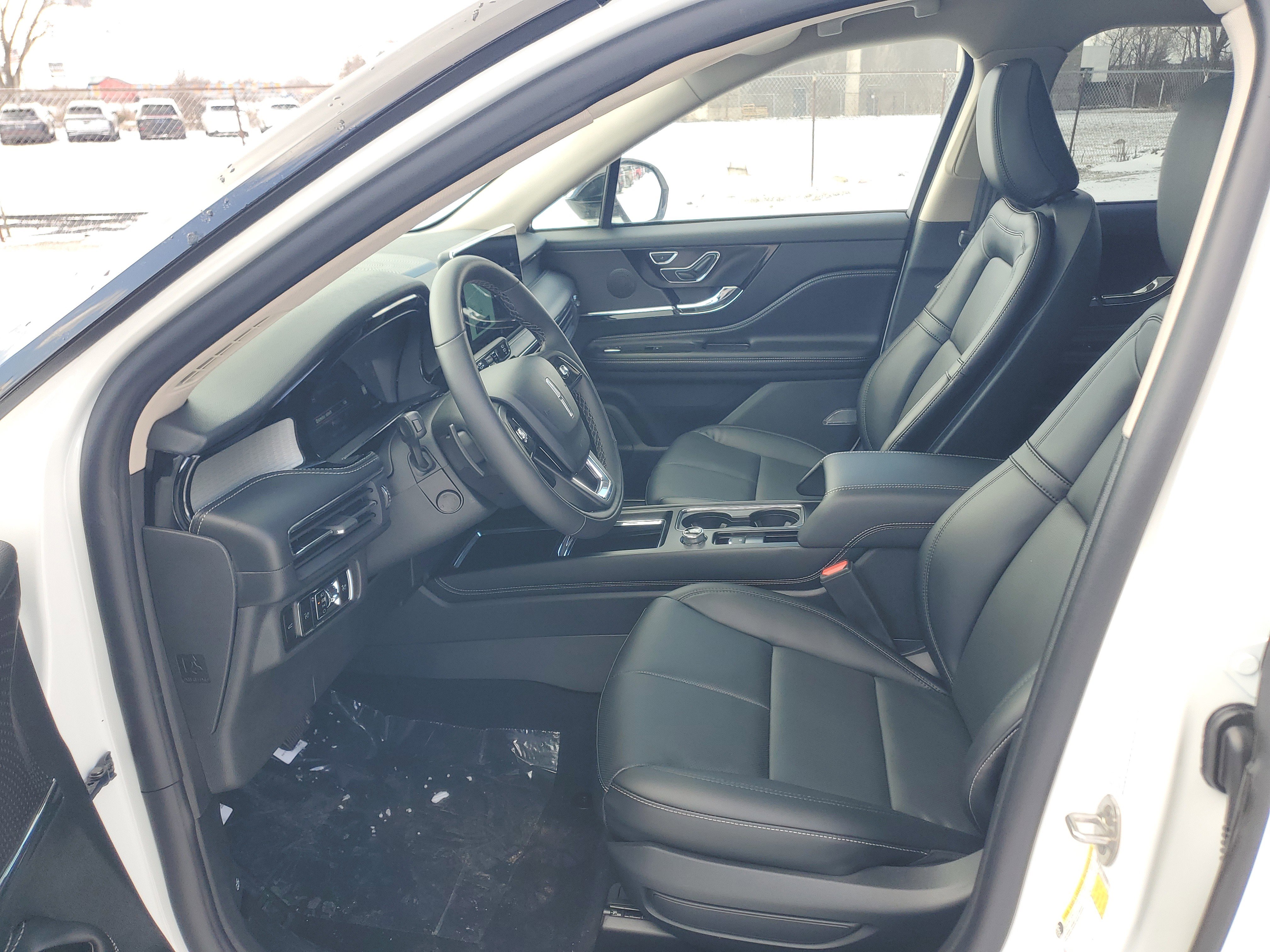 New 2026 Lincoln Corsair Premiere image 12