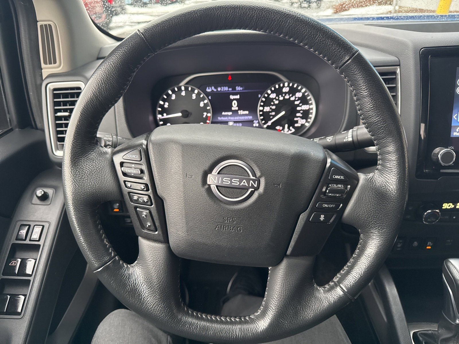 Used 2022 Nissan Frontier SV image 20