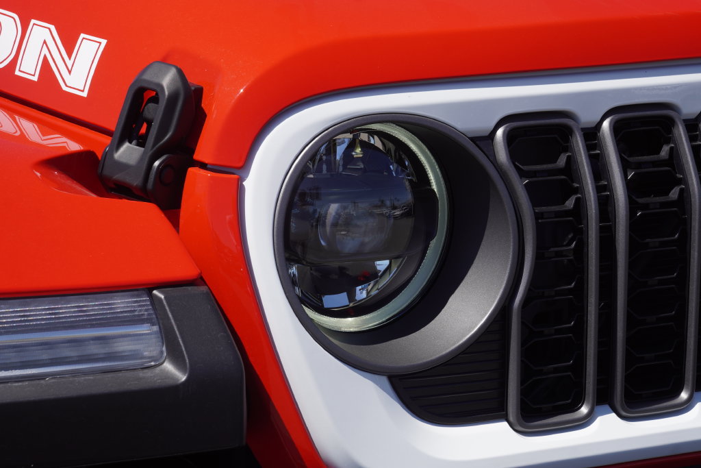 New 2026 Jeep Wrangler Unlimited Rubicon AWD/4WD image 12