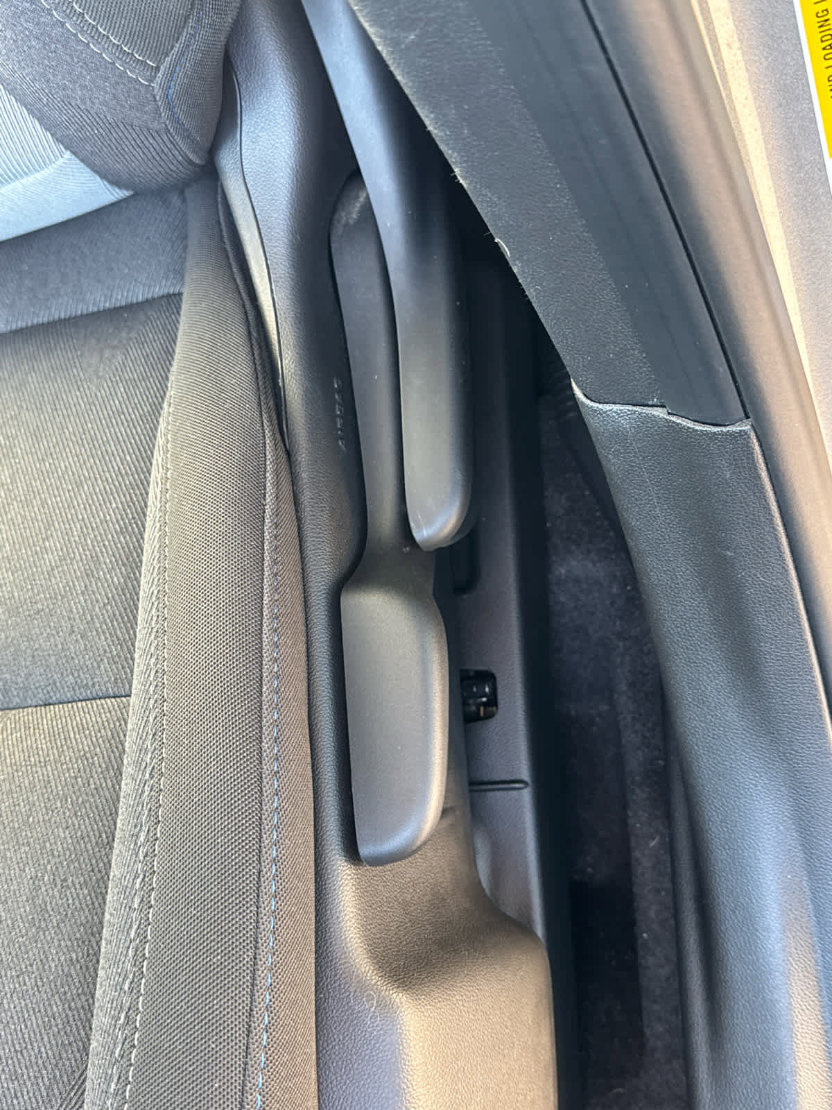 Certified 2025 Chevrolet Trax LS image 10