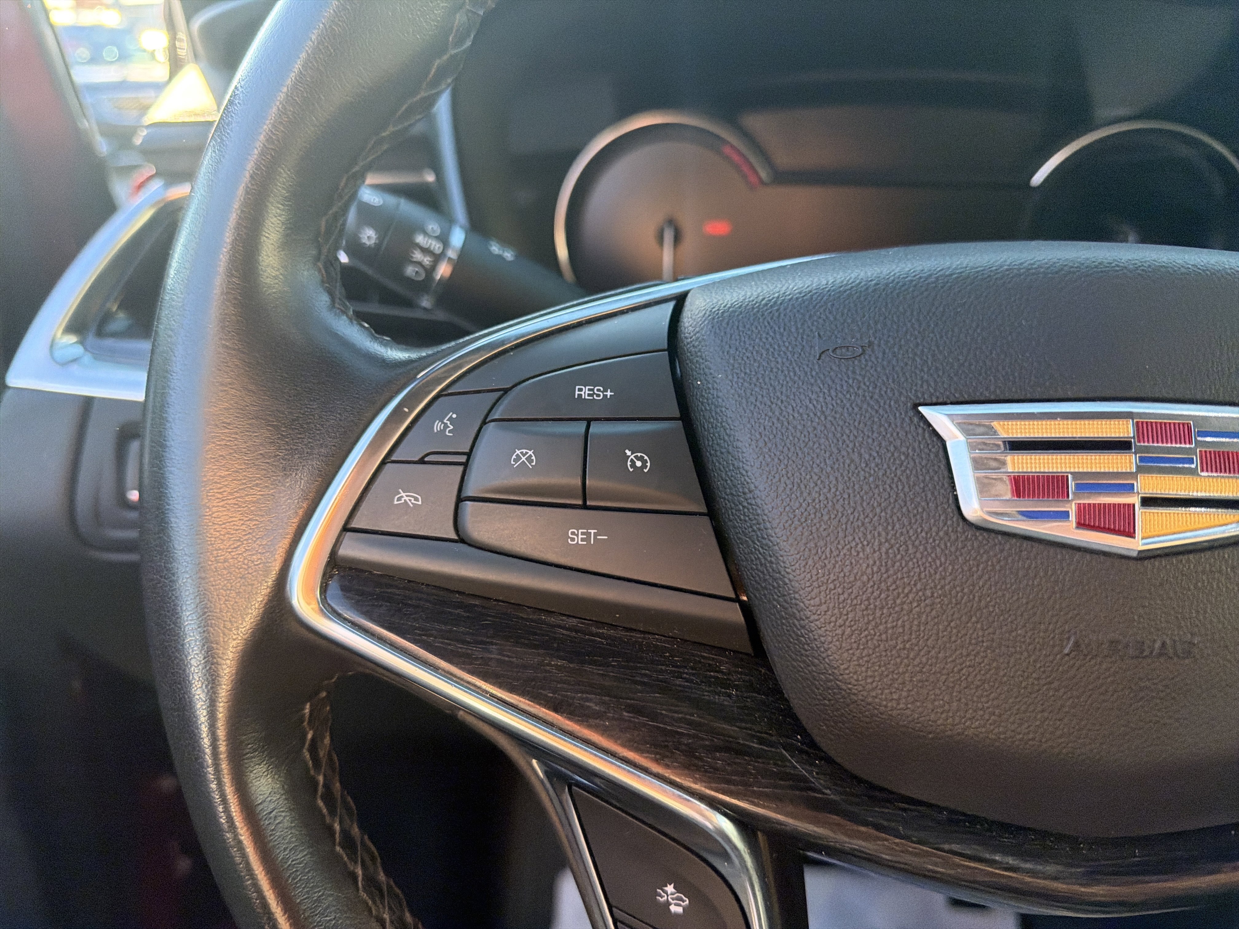 Used 2021 Cadillac XT5 Premium Luxury image 14