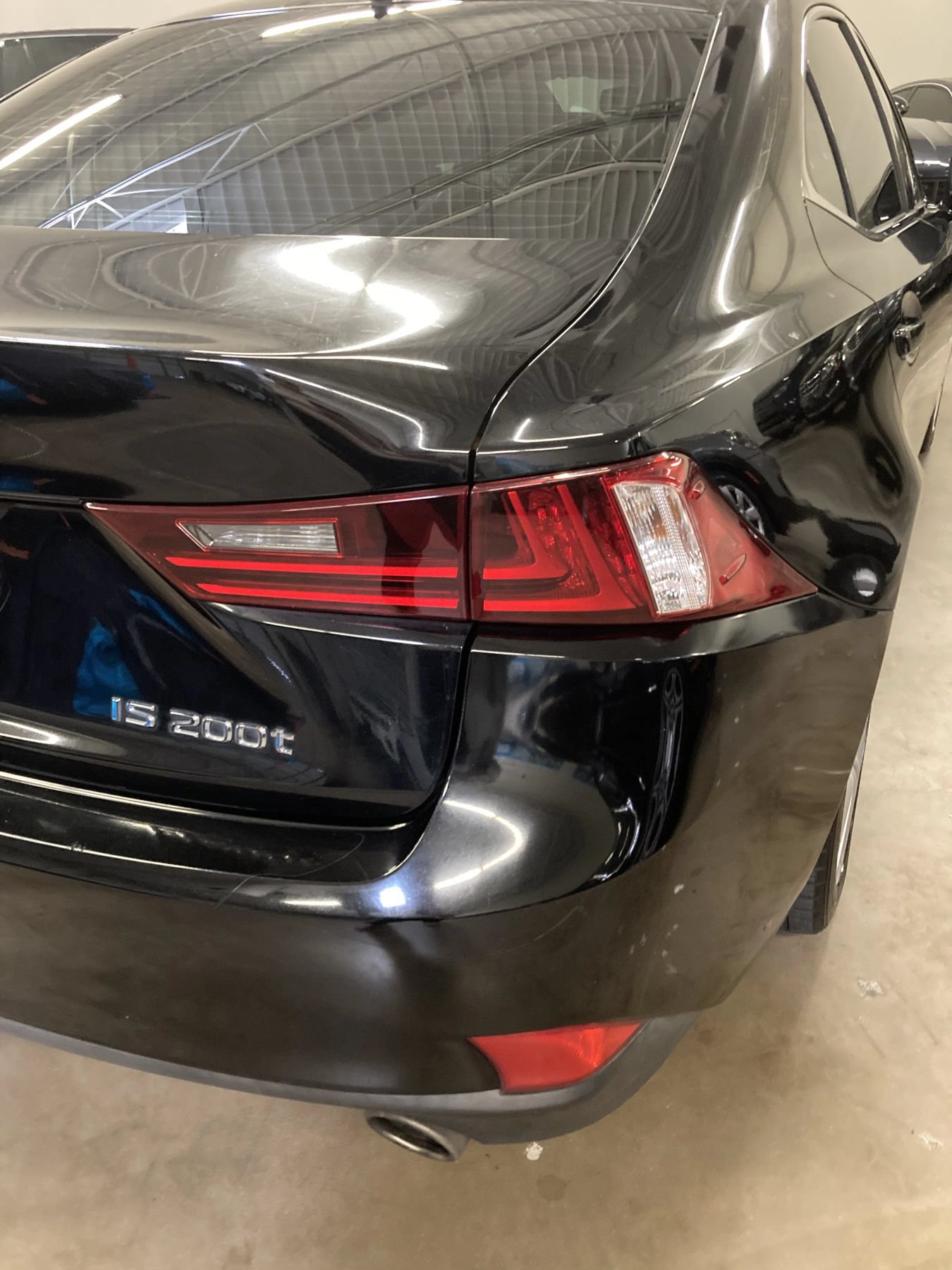 Used 2016 Lexus IS 200t RWD image 22